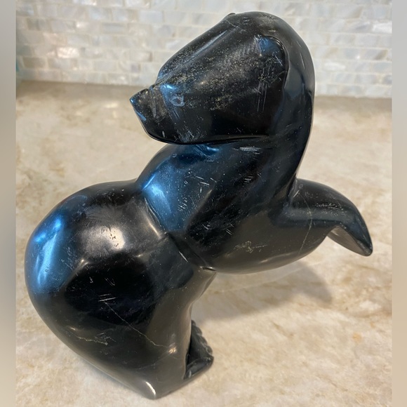 Inuit Art “Bear” - Picture 1 of 6